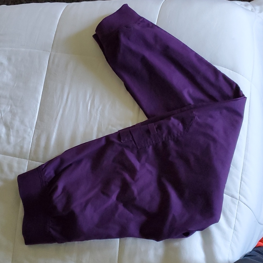 NOT AVAILABLE - Picture 3 of 5